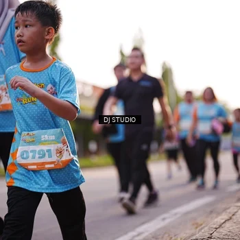 Runner Photo 8373652