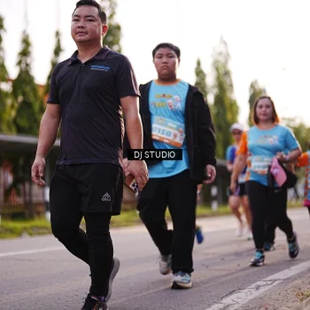 Runner Photo 8373667