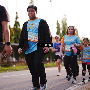 Runner Photo 8373672