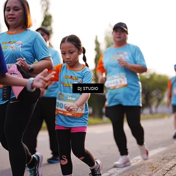 Runner Photo 8373691