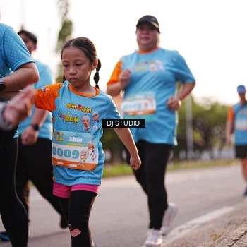 Runner Photo 8373697