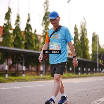Runner Photo 8373735