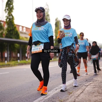 Runner Photo 8373759