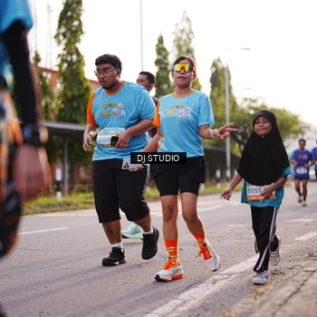 Runner Photo 8373783
