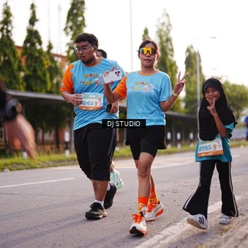 Runner Photo 8373788