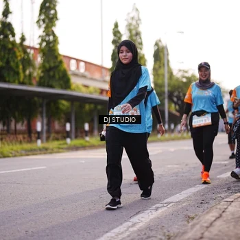 Runner Photo 8373790