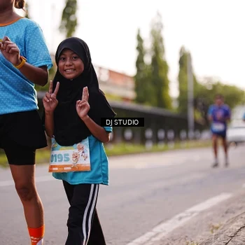 Runner Photo 8373862