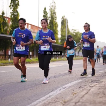Runner Photo 8373887