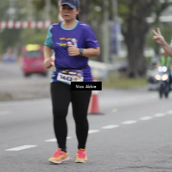 Runner Photo 8373915