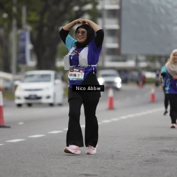Runner Photo 8373932