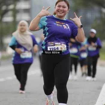 Runner Photo 8373938