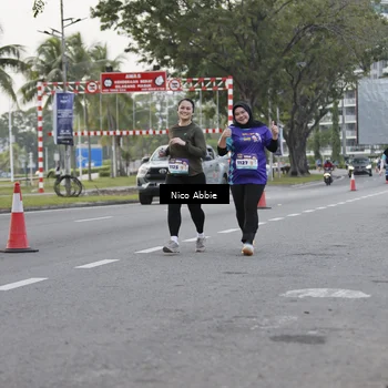 Runner Photo 8373970