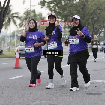 Runner Photo 8373973