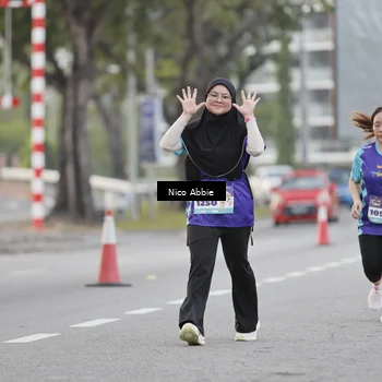Runner Photo 8374015