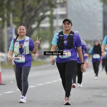 Runner Photo 8374022