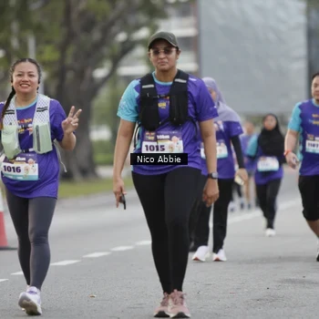 Runner Photo 8374027