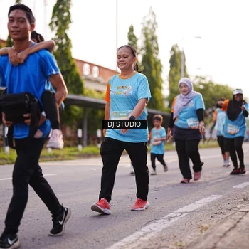 Runner Photo 8374032