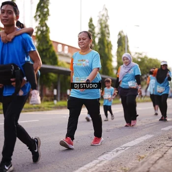 Runner Photo 8374033