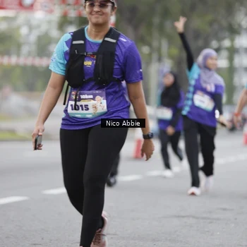 Runner Photo 8374038