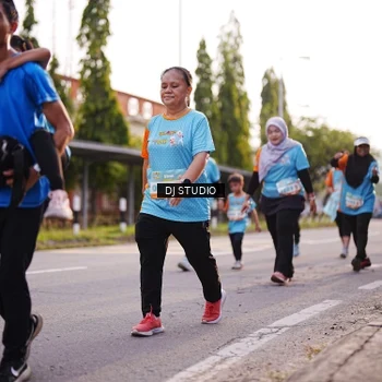 Runner Photo 8374047