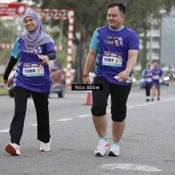 Runner Photo 8374053
