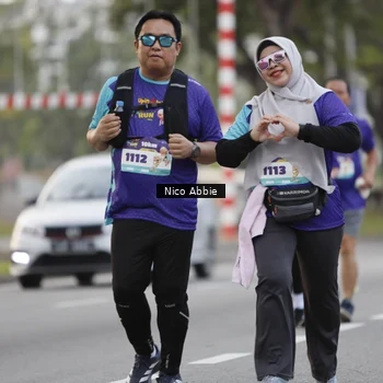 Runner Photo 8374060