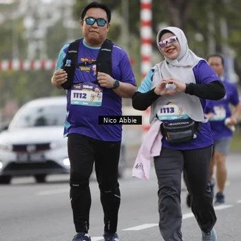 Runner Photo 8374063