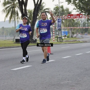 Runner Photo 8374076