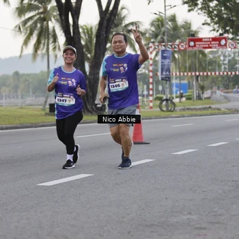 Runner Photo 8374083
