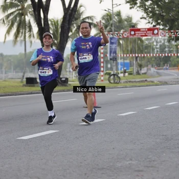Runner Photo 8374084