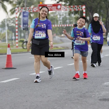 Runner Photo 8374104