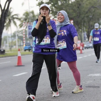 Runner Photo 8374113