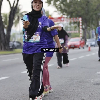 Runner Photo 8374128