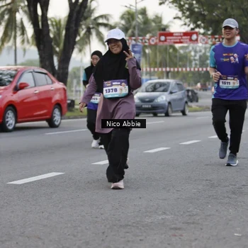 Runner Photo 8374134