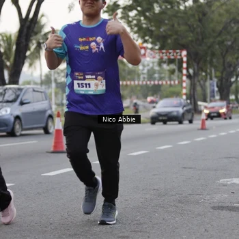 Runner Photo 8374139