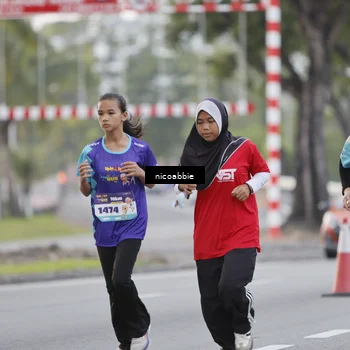 Runner Photo 8374149