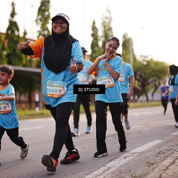 Runner Photo 8374164