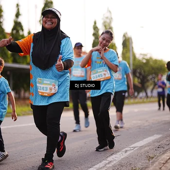 Runner Photo 8374167