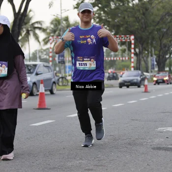 Runner Photo 8374180