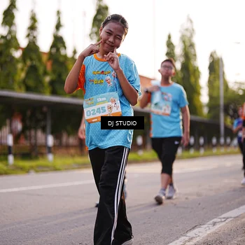 Runner Photo 8374207