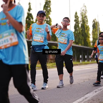 Runner Photo 8374220