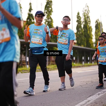 Runner Photo 8374230