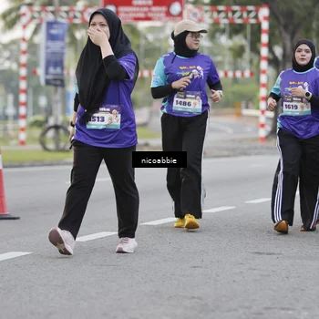 Runner Photo 8374240
