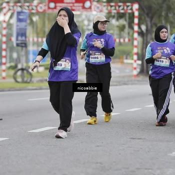 Runner Photo 8374241