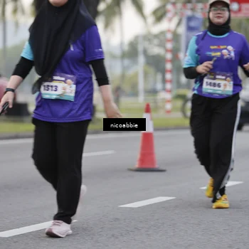 Runner Photo 8374247