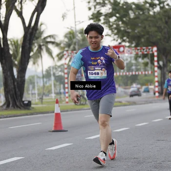 Runner Photo 8374309