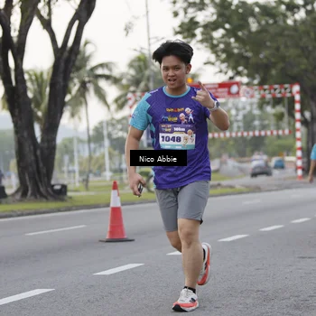 Runner Photo 8374310