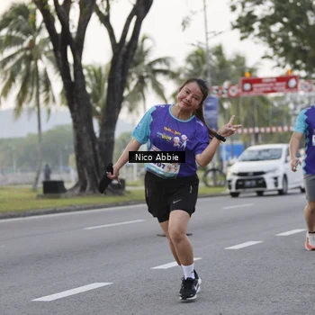 Runner Photo 8374317