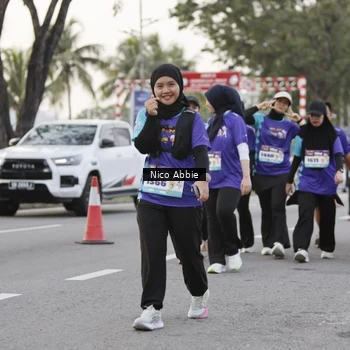 Runner Photo 8374318