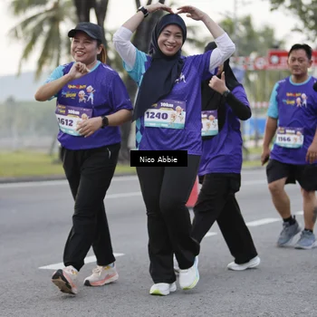 Runner Photo 8374333